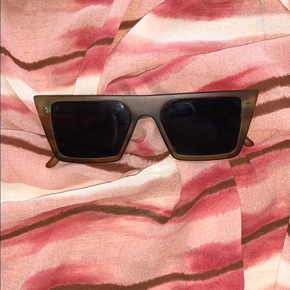 Bold olive Sunglasses